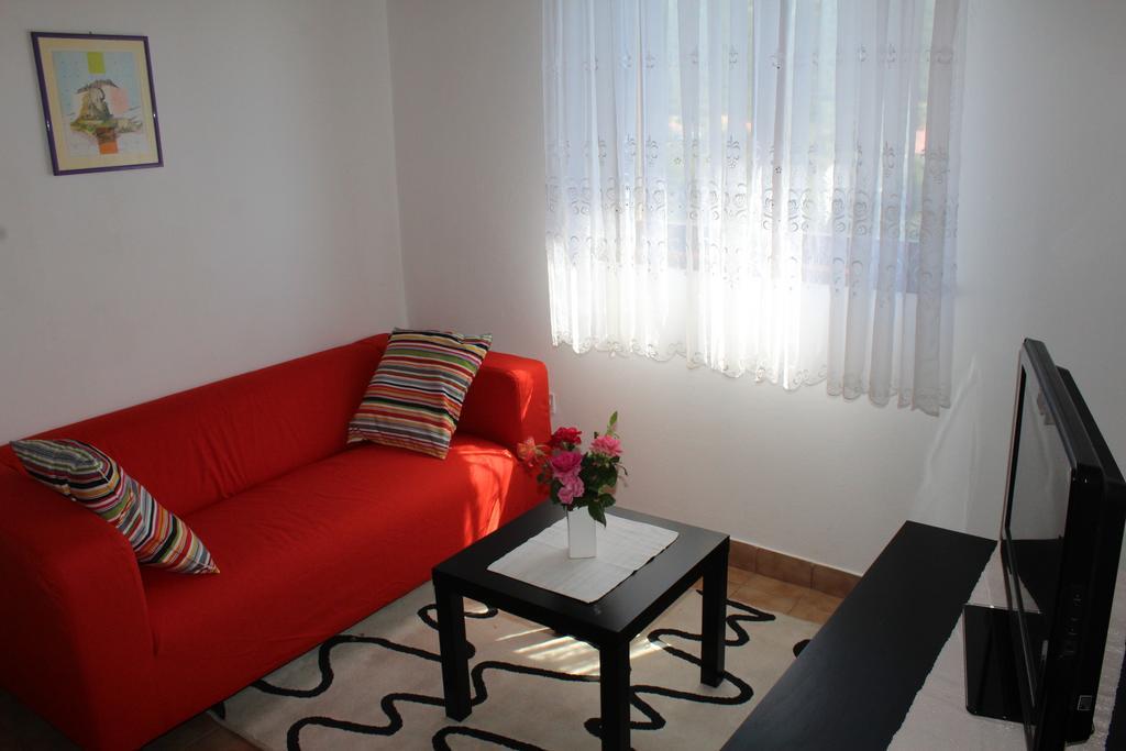 Apartments Stari Sibenik Grebastica Room photo