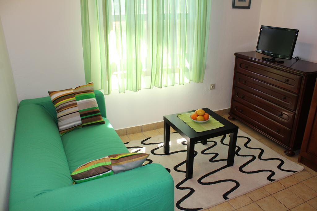 Apartments Stari Sibenik Grebastica Room photo