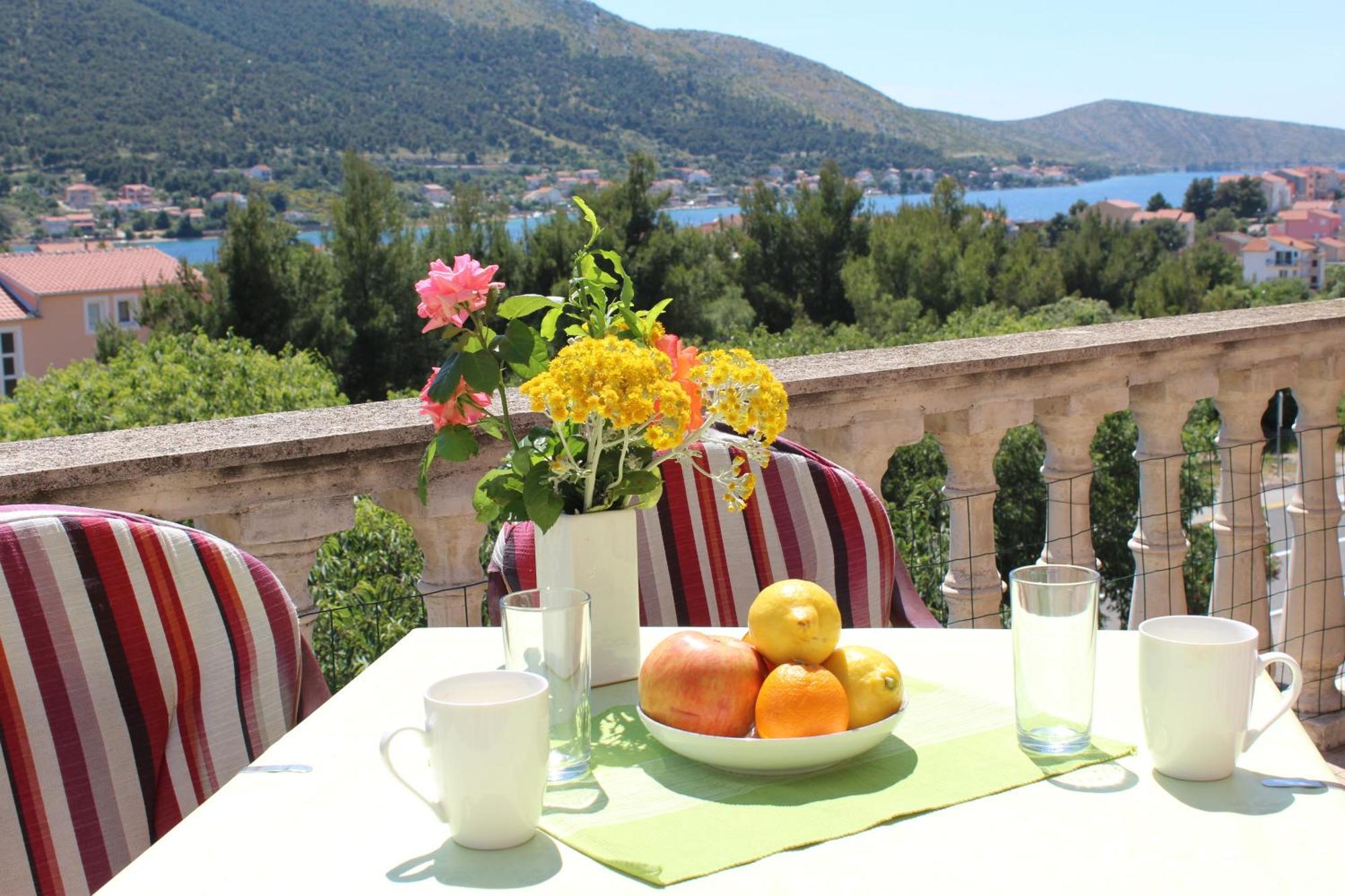 Apartments Stari Sibenik Grebastica Room photo