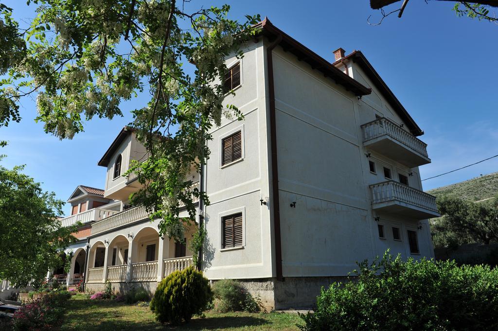 Apartments Stari Sibenik Grebastica Exterior photo